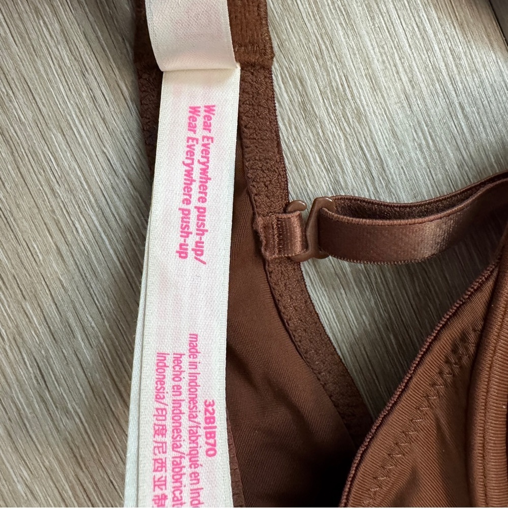 Victoria's Secret PINK Brown Push Up Bra. 32B. Basics Casual - Picture 3 of 6